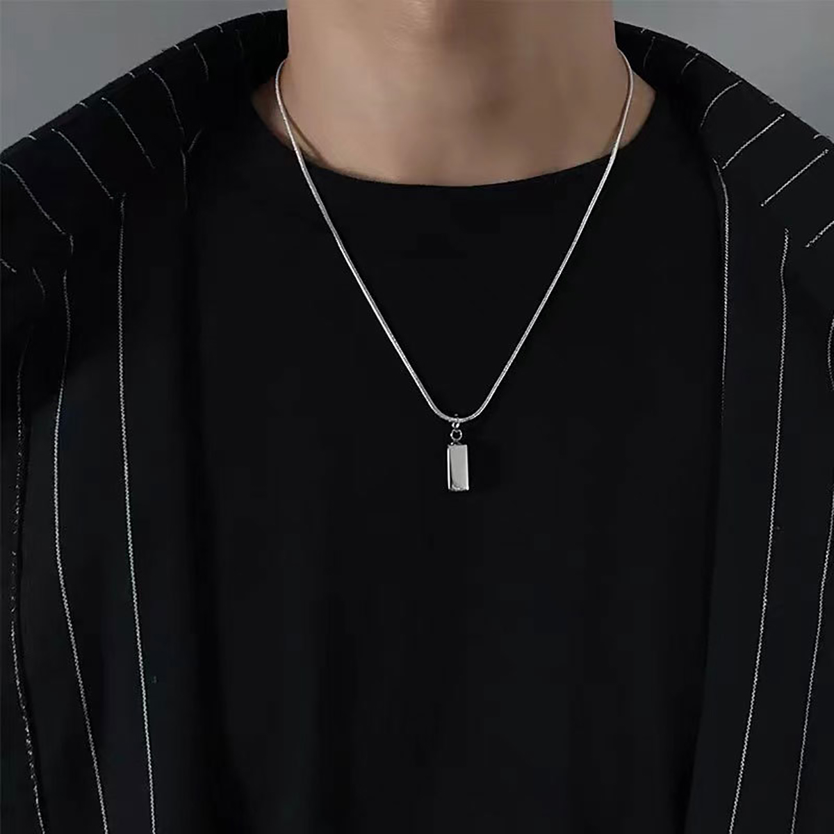 Collier Chaîne Croix En Acier Inoxydable Pour Homme - Maille Vénitienne 4mm, Croix Zircon Noir, Longueur 50cm