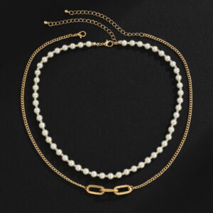 Collier perle blanche homme