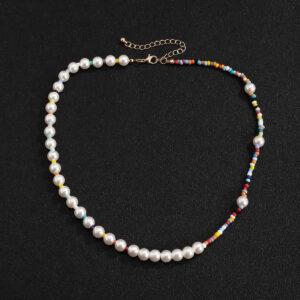 Collier perle multicolore