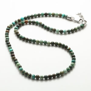 Collier perles colorées