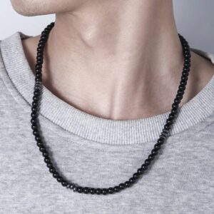 collier perles noires fines