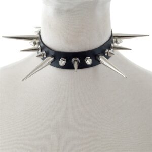 Collier pique gothique